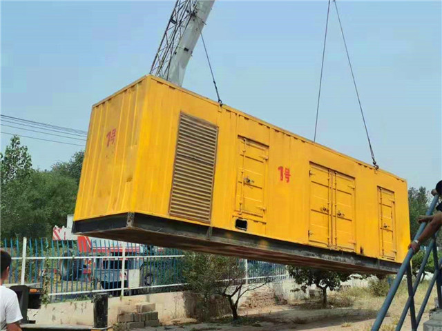筠连300KW柴油发电机组油耗是多少?